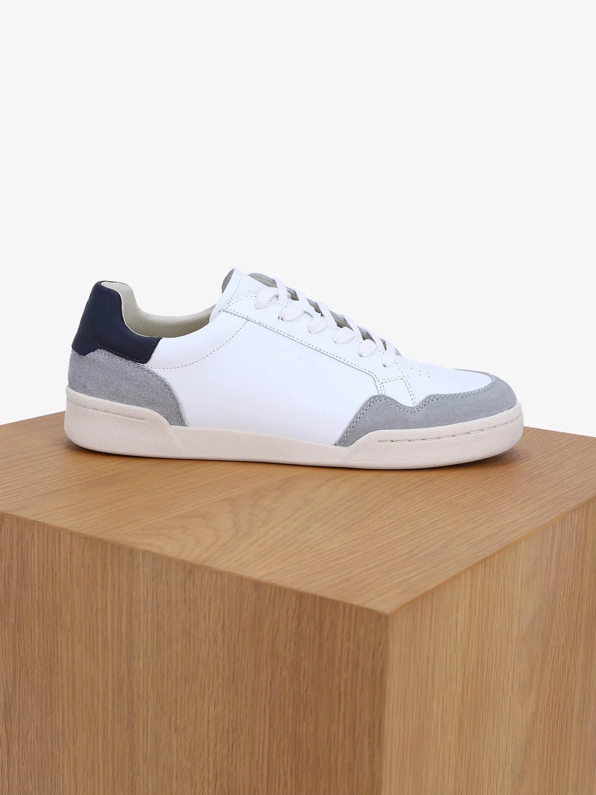 Baskets en cuir blanc - Image 3