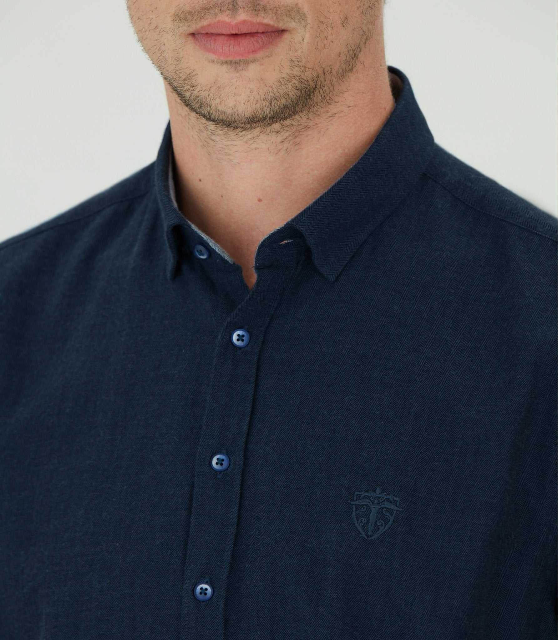 Chemise casual marine "Maral" - Image 3