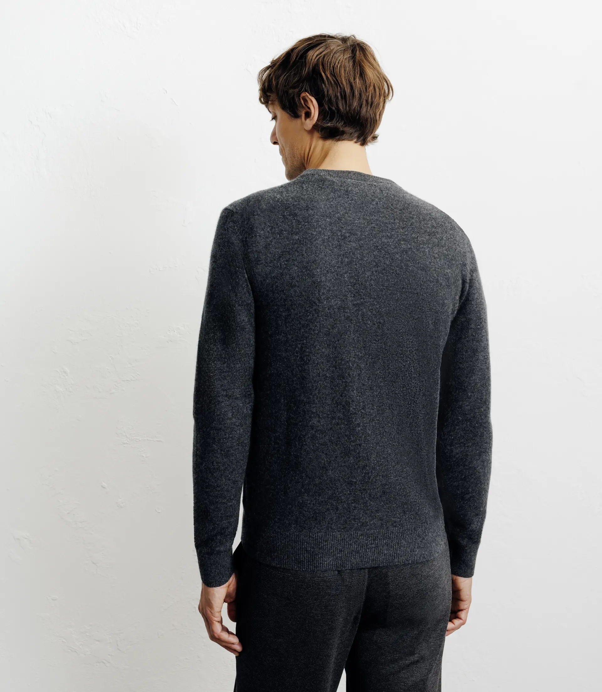 Pull col rond 100% cachemire anthracite - Image 4
