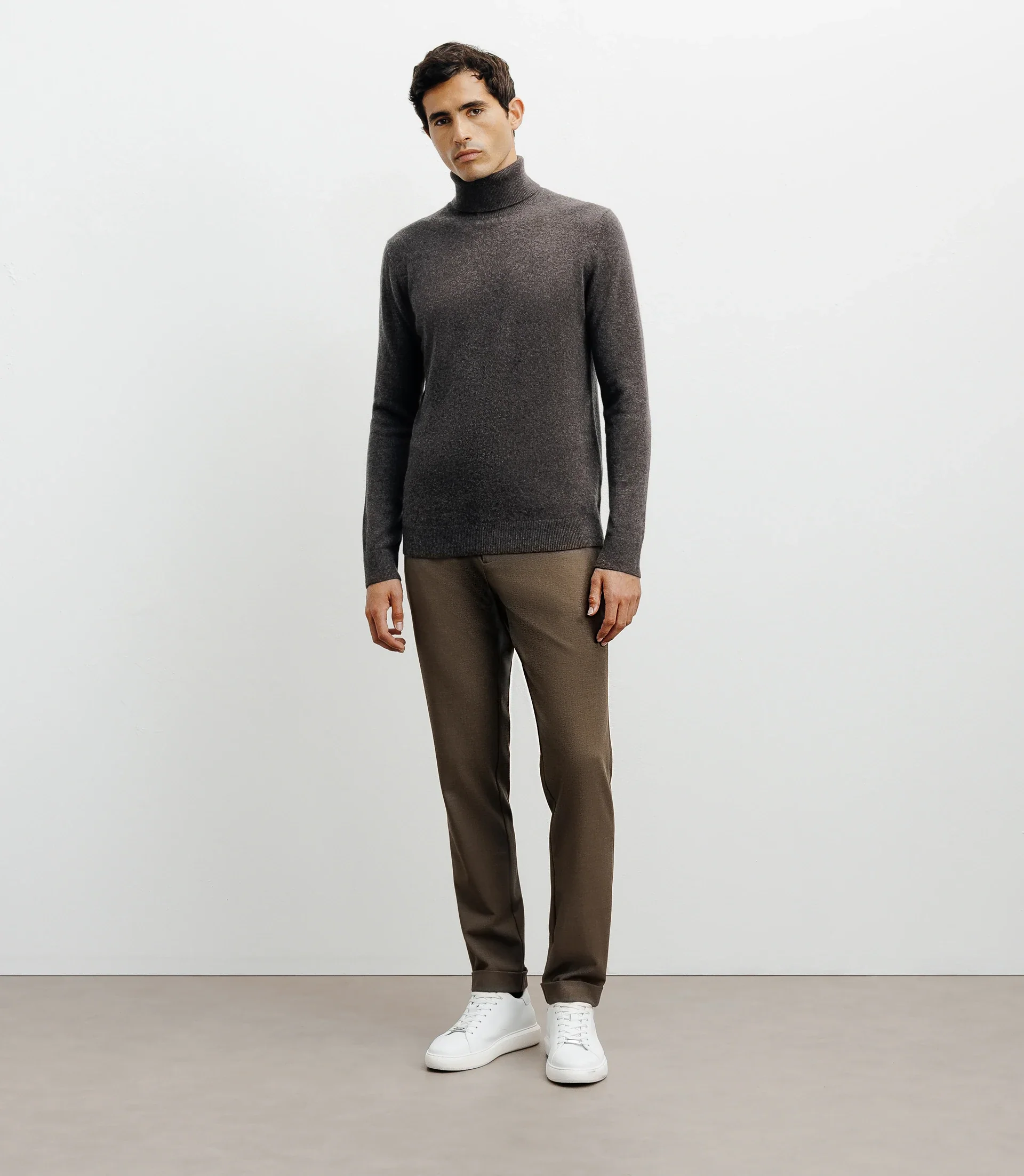 Pull col roulé 100% cachemire marron - Image 3