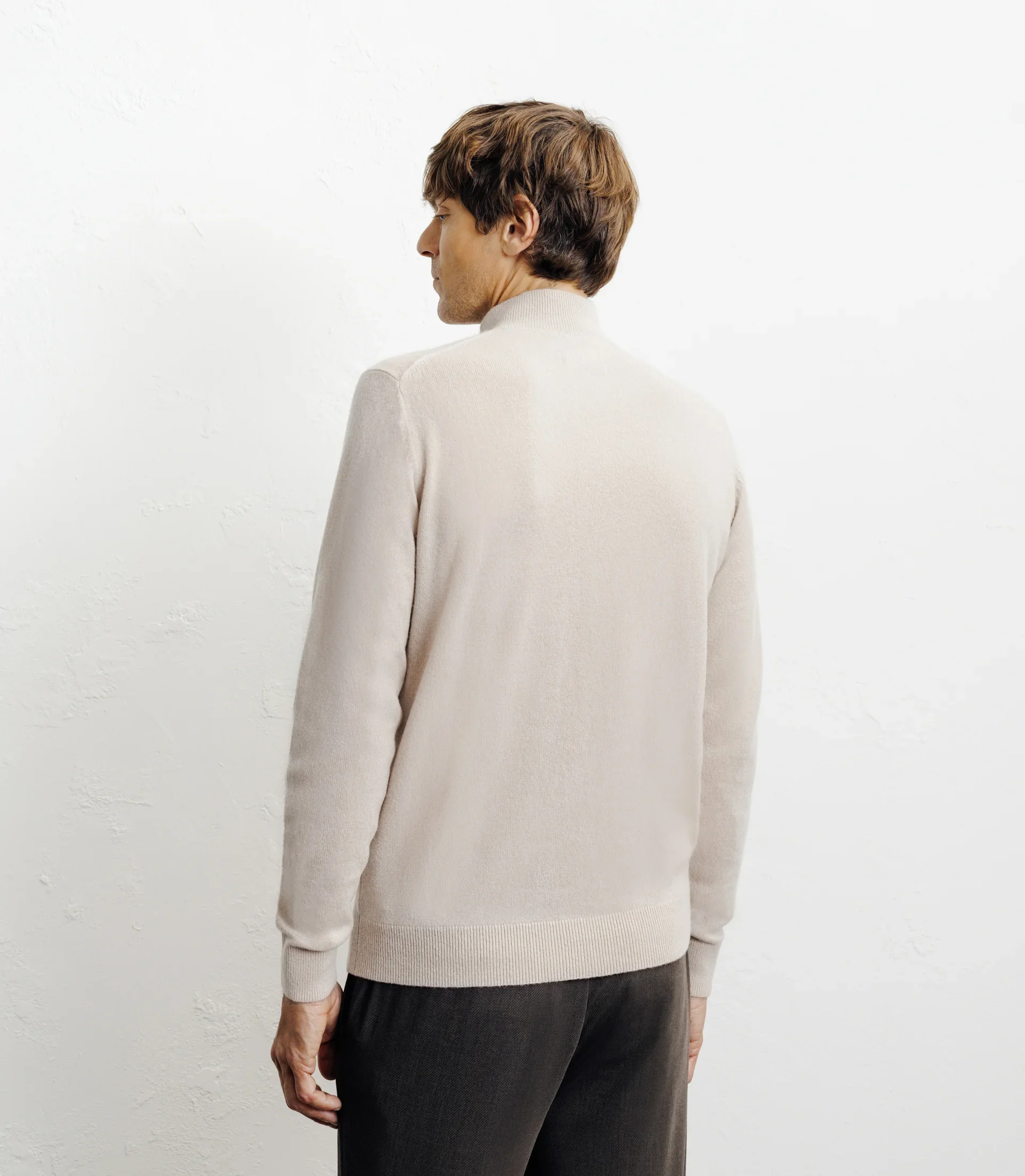 Pull col zippé et boutonné 100% cachemire beige - Image 4