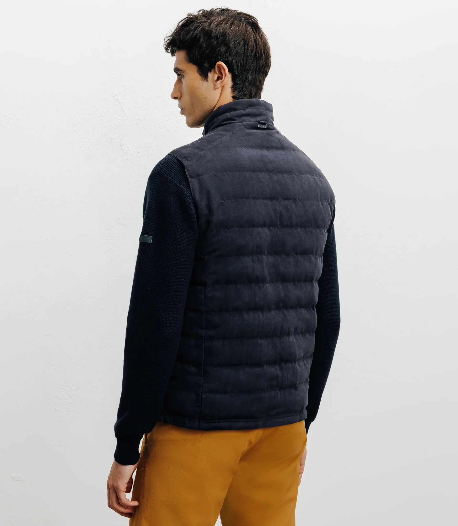 Doudoune sans manches réversible à col montant marine et grise - Image 4